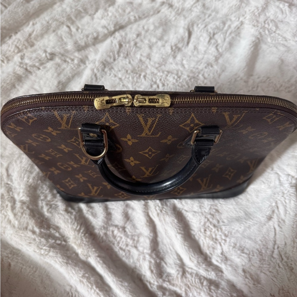 Louis Vuitton Brown and Black Satchel - Picture 12 of 15